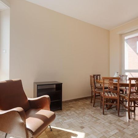 Milano - Roomy Apartment 300 M From M3 Affori Fn! Екстер'єр фото